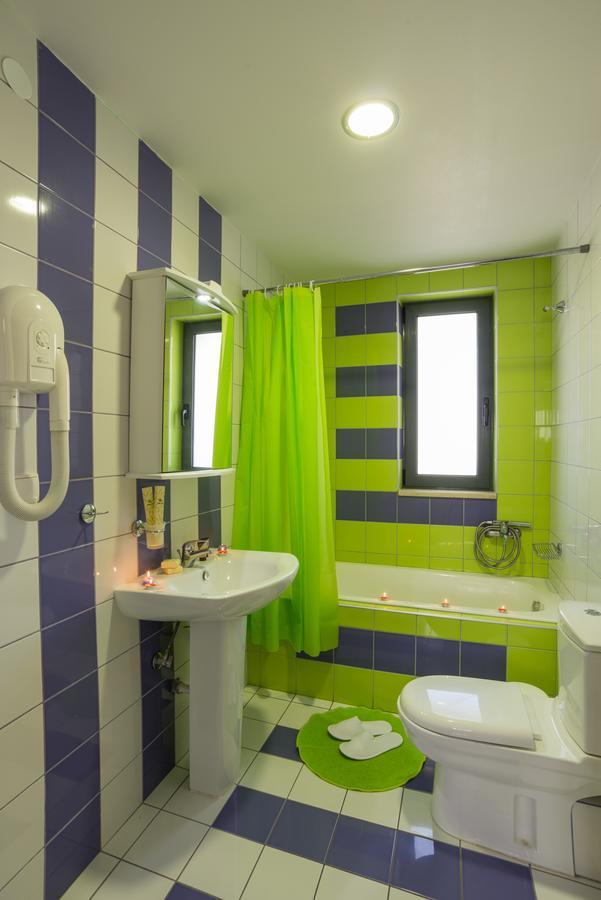 Caravella Luxury Apartments Палеохора Экстерьер фото